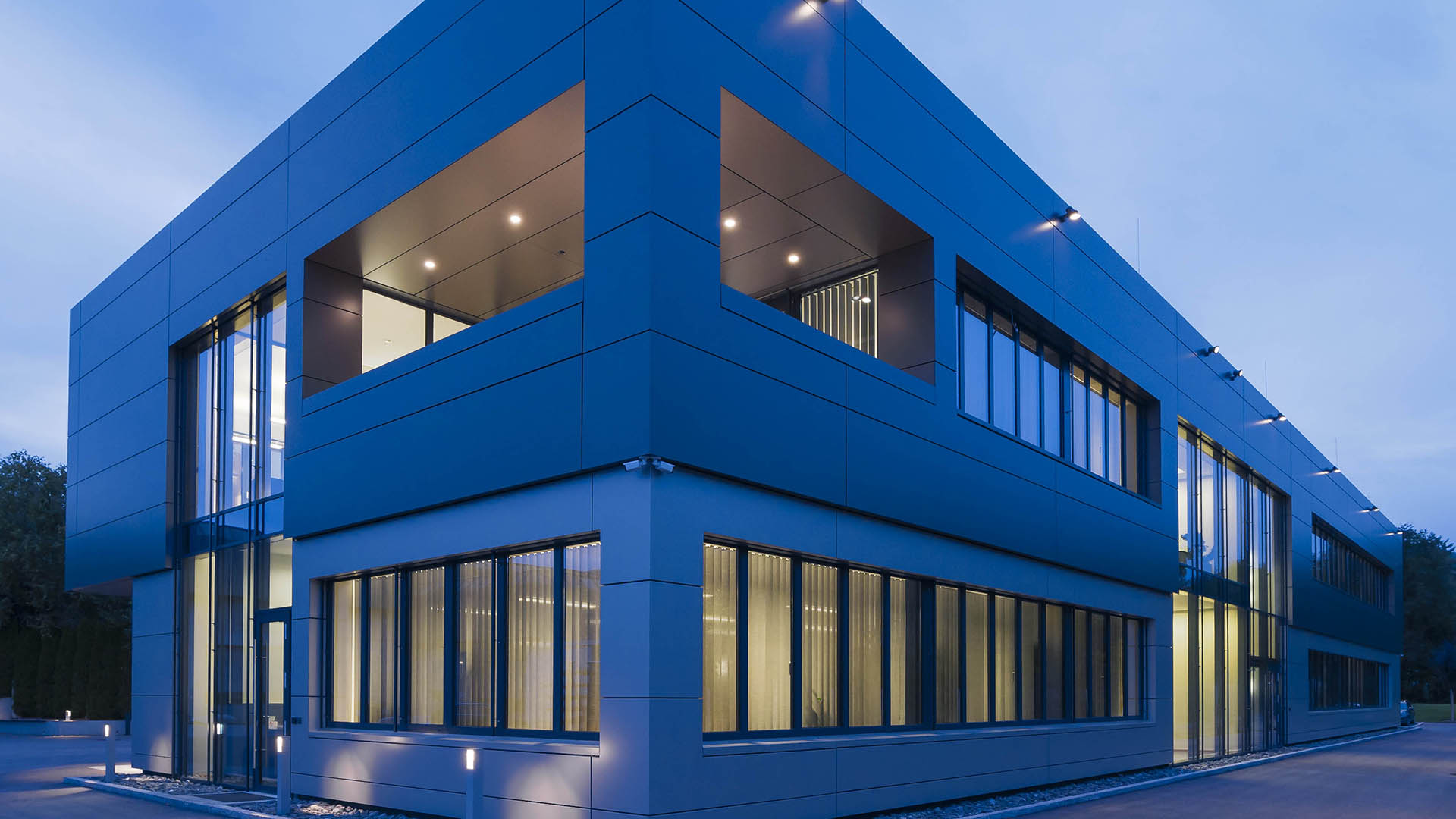 Biological exhaust air cleaning systems are planned, manufactured, pre-assembled and put into operation at the Bionik company headquarters in Carinthia