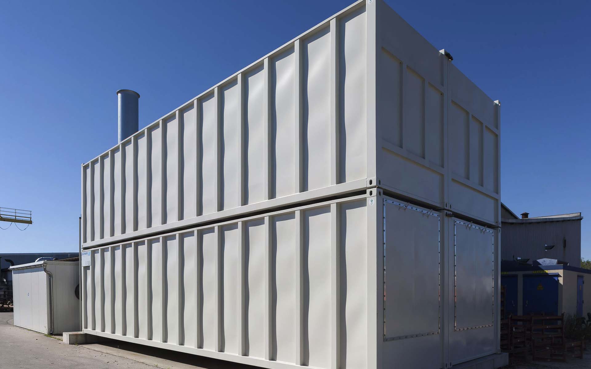 Biofiltro contenedor de acero para el tratamiento de aire residual en un taller de pintura, Muehldorf am Inn, Baviera